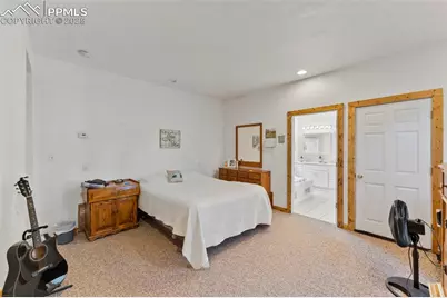 69 Crescent Drive, Florissant, CO 80816 - Photo 17