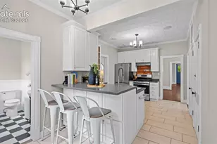 1527 N Nevada Ave, Colorado Springs, CO 80907 - Photo 13
