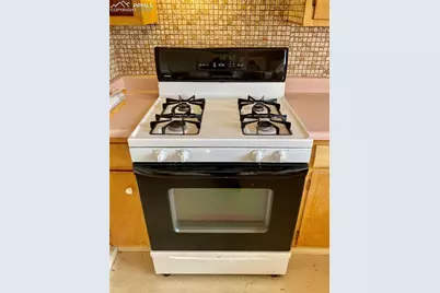 2106 Collier Avenue, Colorado Springs, CO 80909 - Photo 9