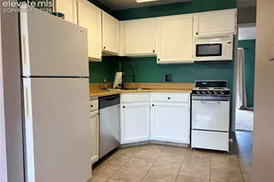6416 Village Ln, Colorado Springs, CO 80918 - Photo 7