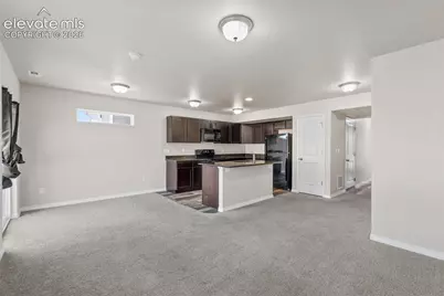 1070 Cana Grove, Colorado Springs, CO 80916 - Photo 7