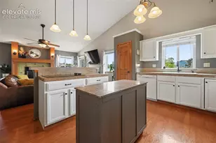 4890 Criswell Ct, Colorado Springs, CO 80920 - Photo 9