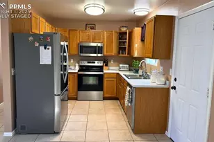 4535 Allison Dr, Colorado Springs, CO 80916 - Photo 9