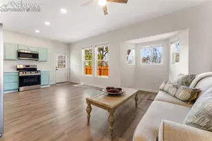 526 W 9th St, Pueblo, CO 81003 - Photo 7