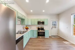 526 W 9th St, Pueblo, CO 81003 - Photo 11