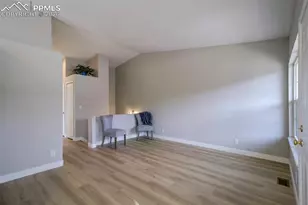 6058 Colony Cir, Colorado Springs, CO 80919 - Photo 7