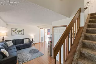 2105 Farnsworth Dr, Colorado Springs, CO 80916 - Photo 3