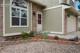 3955 Dolphin Cir, Colorado Springs, CO 80918 - Photo 3