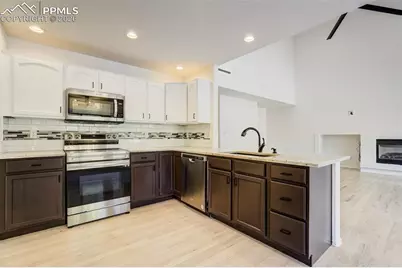 1512 Lookout Springs Drive, Colorado Springs, CO 80921 - Photo 15