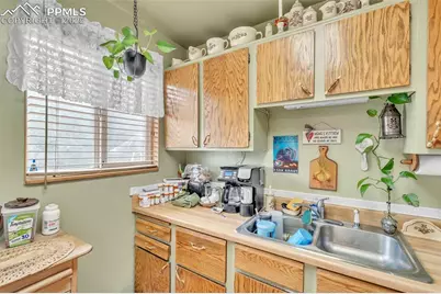 5015 Bonita Way, Colorado Springs, CO 80918 - Photo 21
