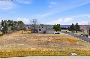 3810 Edgecliff Ct, Colorado Springs, CO 80904 - Photo 13