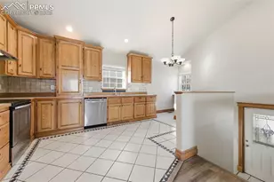 537 W Dale St, Colorado Springs, CO 80905 - Photo 11