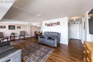 411 Lakewood Circle, Colorado Springs, CO 80910 - Photo 3