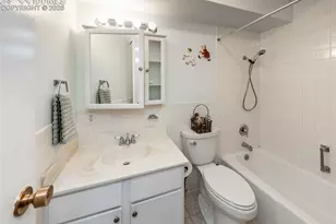 411 Lakewood Circle, Colorado Springs, CO 80910 - Photo 15