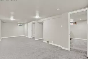 2518 Meadowlark Ln, Colorado Springs, CO 80909 - Photo 23