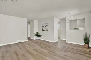 2518 Meadowlark Ln, Colorado Springs, CO 80909 - Photo 7