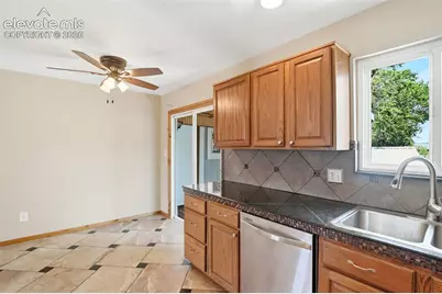 4022 Colony Hills Circle, Colorado Springs, CO 80916 - Photo 11