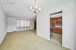 1524 Zaiger Pl, Colorado Springs, CO 80915 - Photo 7