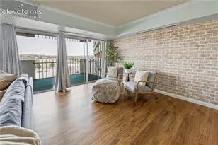 411 Lakewood Circle, Colorado Springs, CO 80910 - Photo 5