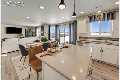 5157 Truscott Road, Colorado Springs, CO 80925 - Photo 9