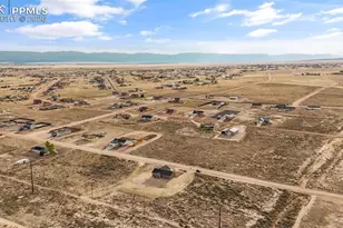 1438 N Moonbeam Dr, Pueblo, CO 81007 - Photo 45