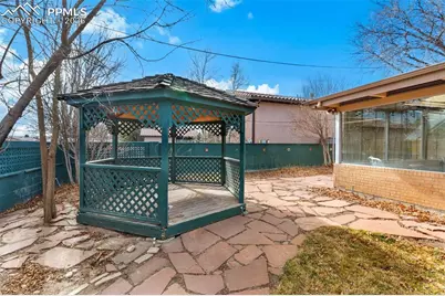 520 Linda Vista Avenue, Pueblo, CO 81005 - Photo 23