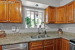 1512 Rushmore Dr, Colorado Springs, CO 80910 - Photo 11