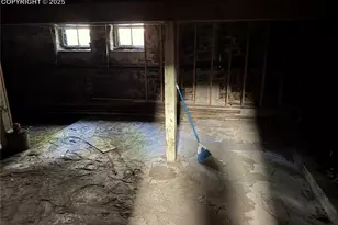 119 E Fontanero St, Colorado Springs, CO 80907 - Photo 15