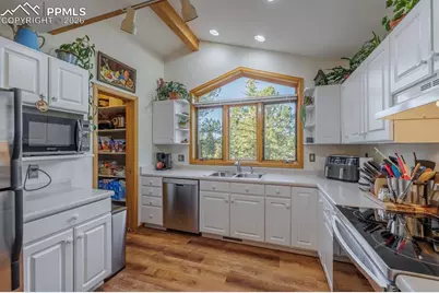 240 Crestwood Drive, Woodland Park, CO 80863 - Photo 5