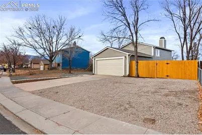 3370 Foxridge Drive, Colorado Springs, CO 80916 - Photo 3