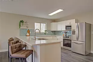 613 Zion Dr, Colorado Springs, CO 80910 - Photo 7