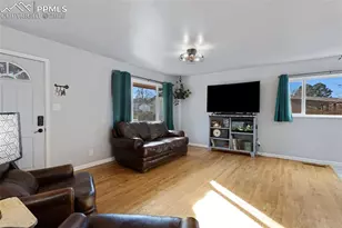 2530 E San Miguel St, Colorado Springs, CO 80909 - Photo 9