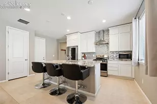 2215 Cliffmoor Ln, Pueblo, CO 81008 - Photo 5