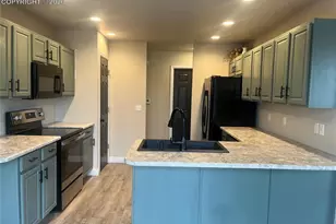 4315 Outlook Blvd, Pueblo, CO 81008 - Photo 11