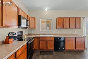 2228 Inspiration Ln, Pueblo, CO 81008 - Photo 27