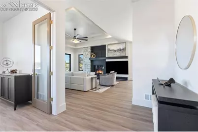 4082 Pinehurst Circle, Colorado Springs, CO 80908 - Photo 11