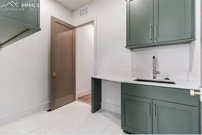 4082 Pinehurst Circle, Colorado Springs, CO 80908 - Photo 31