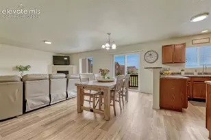 2404 Shady Aspen Dr, Colorado Springs, CO 80921 - Photo 7