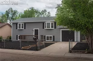 334 Iris Dr, Fountain, CO 80817 - Photo 3