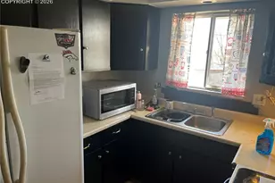 3651 Brentwood Terrace, Colorado Springs, CO 80910 - Photo 7