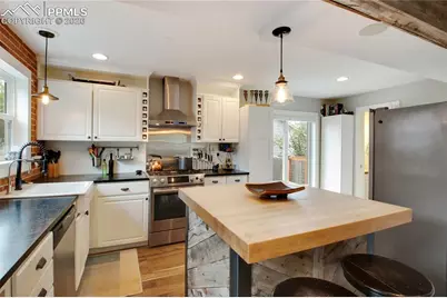 5857 Wisteria Drive, Colorado Springs, CO 80919 - Photo 15