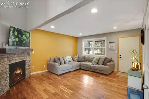5857 Wisteria Dr, Colorado Springs, CO 80919 - Photo 7