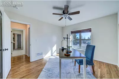 1905 Mesa Road, Colorado Springs, CO 80904 - Photo 19