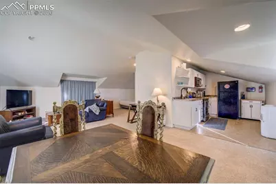 1905 Mesa Road, Colorado Springs, CO 80904 - Photo 3