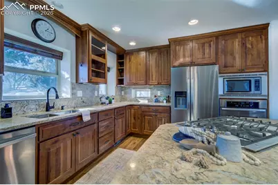 1905 Mesa Road, Colorado Springs, CO 80904 - Photo 17