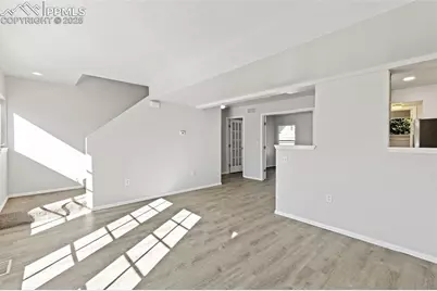 329 E Missouri Avenue, Fountain, CO 80817 - Photo 11