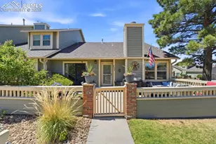 727 Crown Point Dr, Colorado Springs, CO 80906 - Photo 3