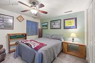 727 Crown Point Dr, Colorado Springs, CO 80906 - Photo 37