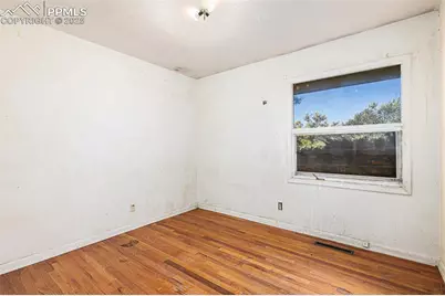 3825 Meadow Lane, Colorado Springs, CO 80907 - Photo 9