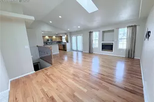 190 S Circle Dr, Pueblo, CO 81007 - Photo 3